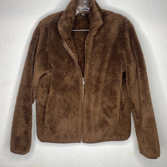 Uniqlo, women's chocolate brown size small fleece jacket w/ front zipper EUC - Picture 3 of 5